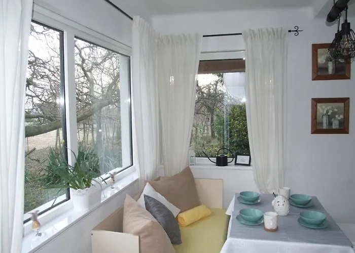 Vidám Csendes Természetközeli Falusi . Casa vacanze *
