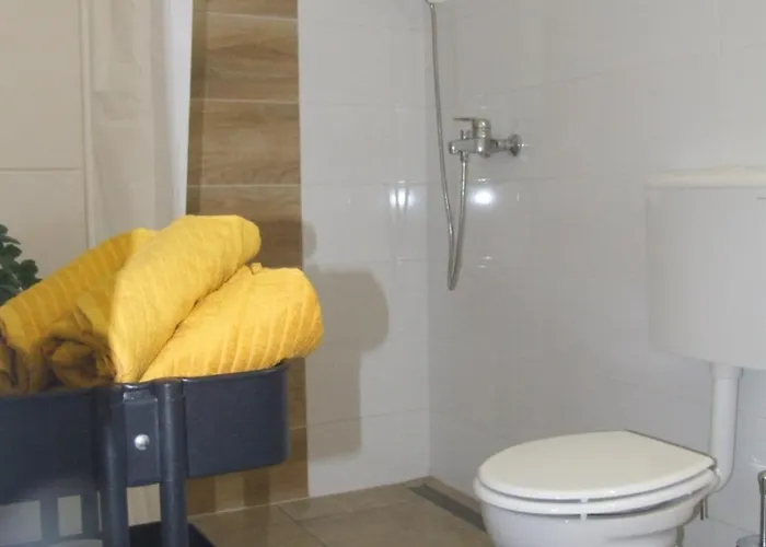 Vidám Csendes Természetközeli Falusi . Casa vacanze Badacsonytördemic